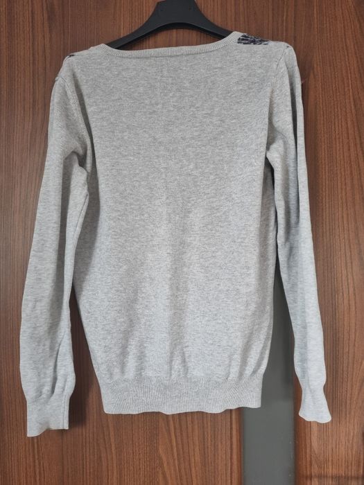 Szary sweter dekolt w serek rozmiar L Big Star