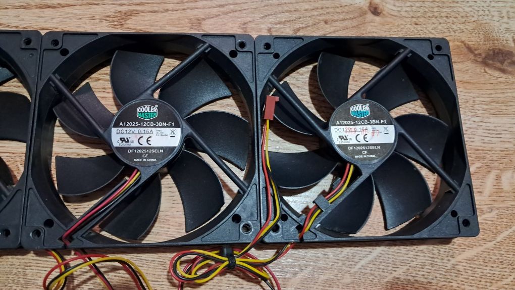 Zestaw 4x Wentylatorów Cooler Master 140mm 120mm Ciche i Wydajne