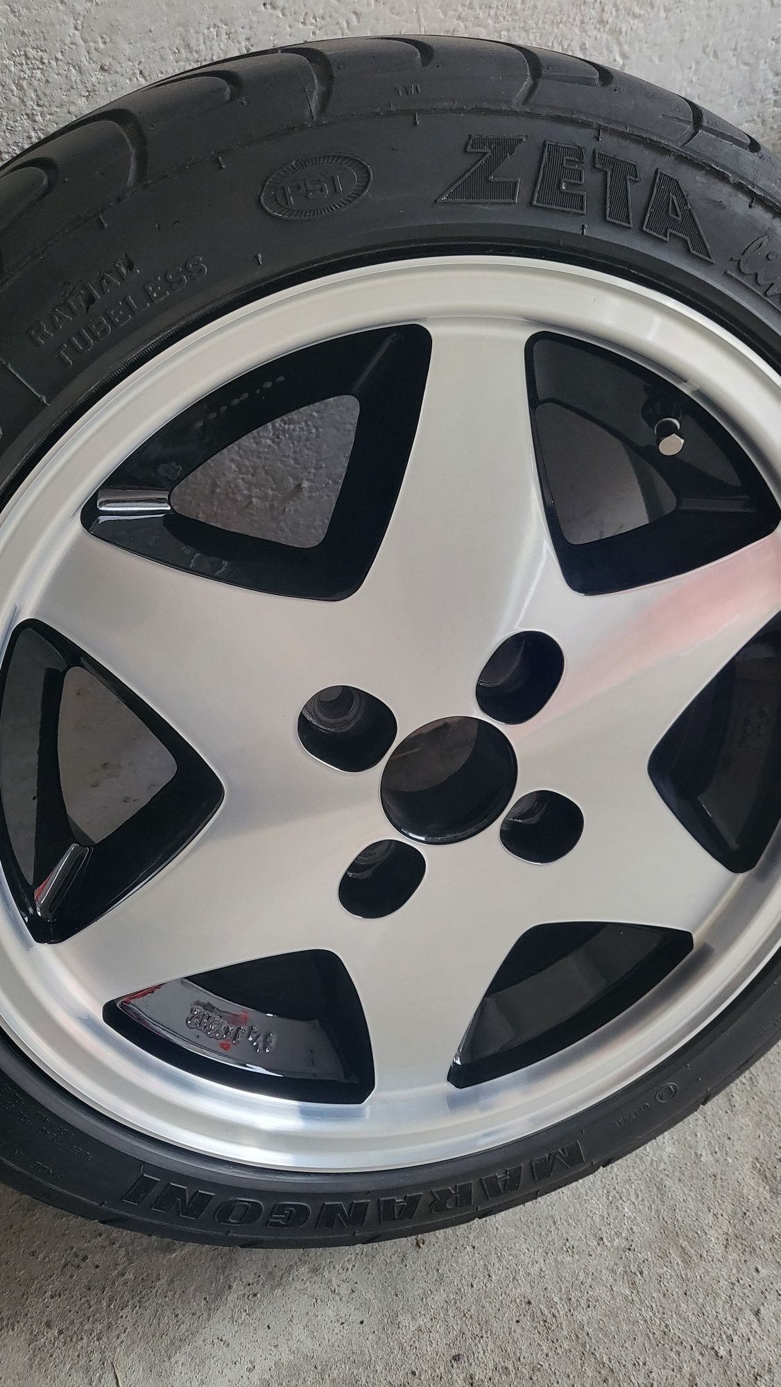 Felgi aluminiowe Rial 15 cali 4x100 VW Golf Polo Passat