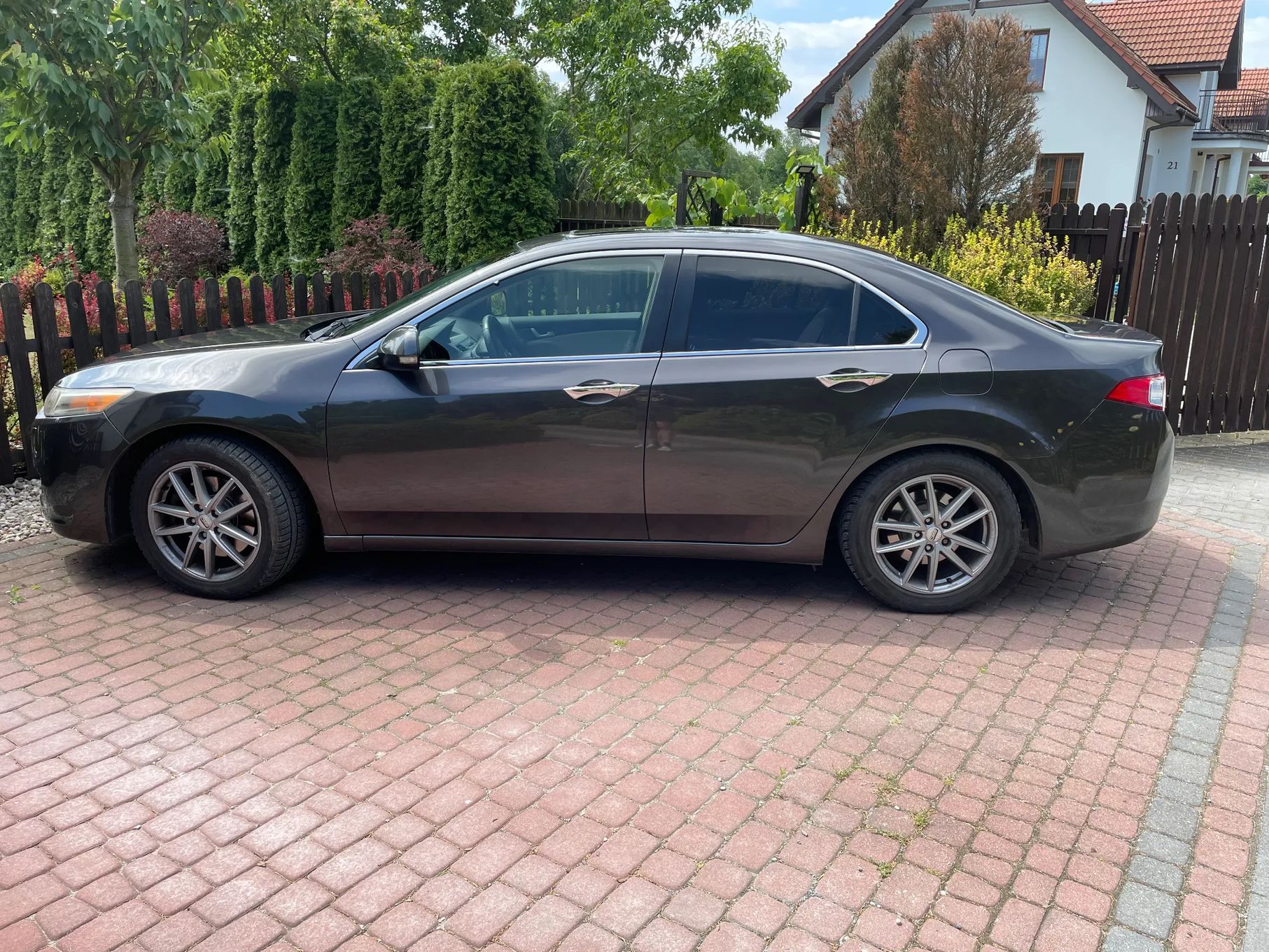 Honda Accord 2.4 benz+LPG 2009r zadbane, piękne i pewne auto
