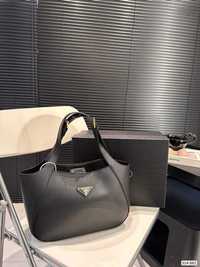 Torebka damska elegancka Prada 505-21