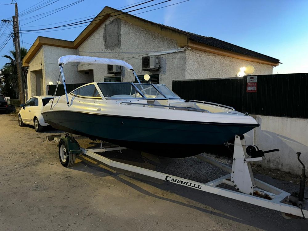 Barco Caravelle 190