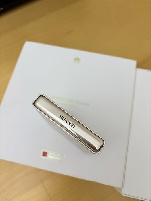 Huawei P50 Pocket 12/512GB - Fatura e garantia