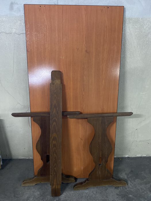 Mesa retangular em madeira