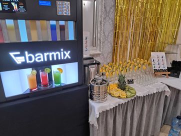 Mobilny Automat do robienia drinków  BarmixKris