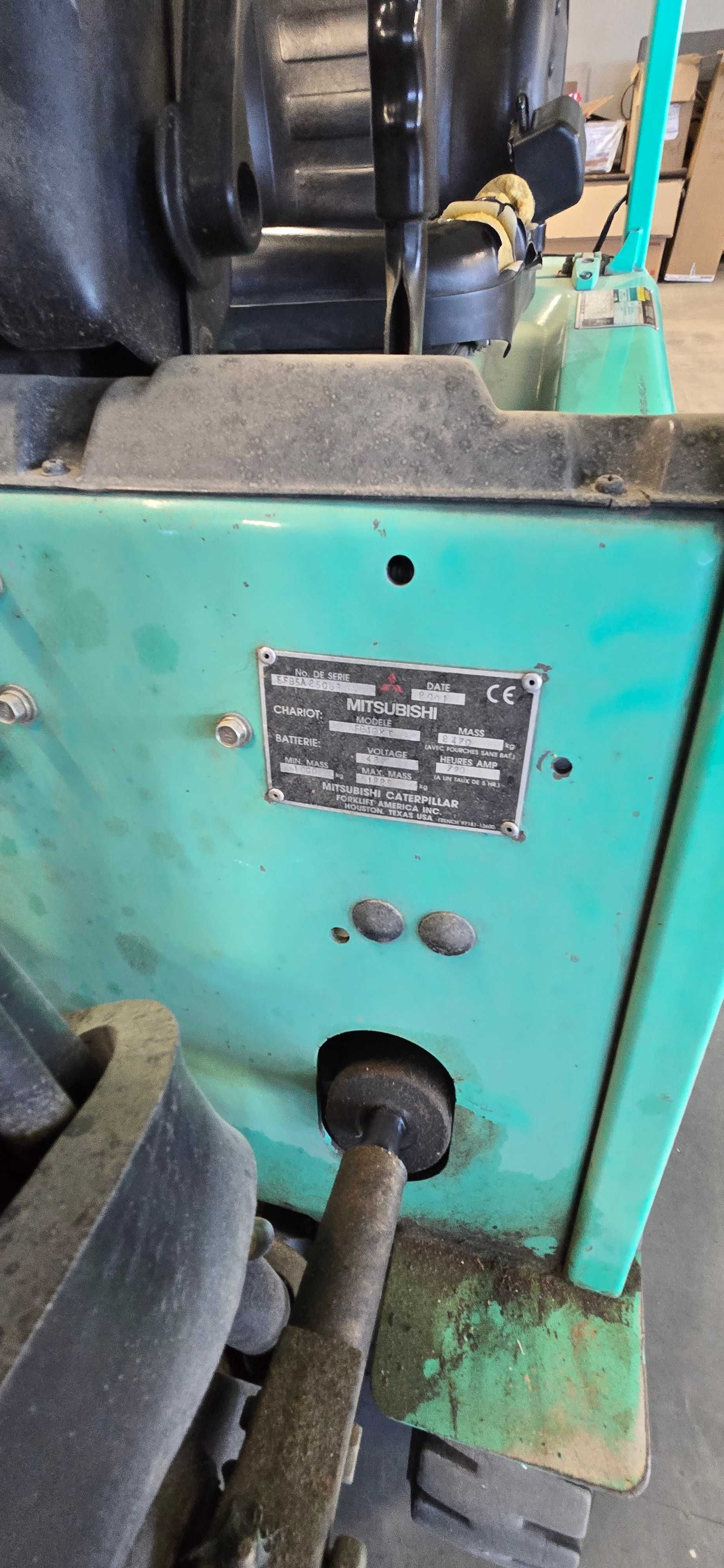 Wózek widłowy elektryczny 2001 Mitsubishi fb18kt