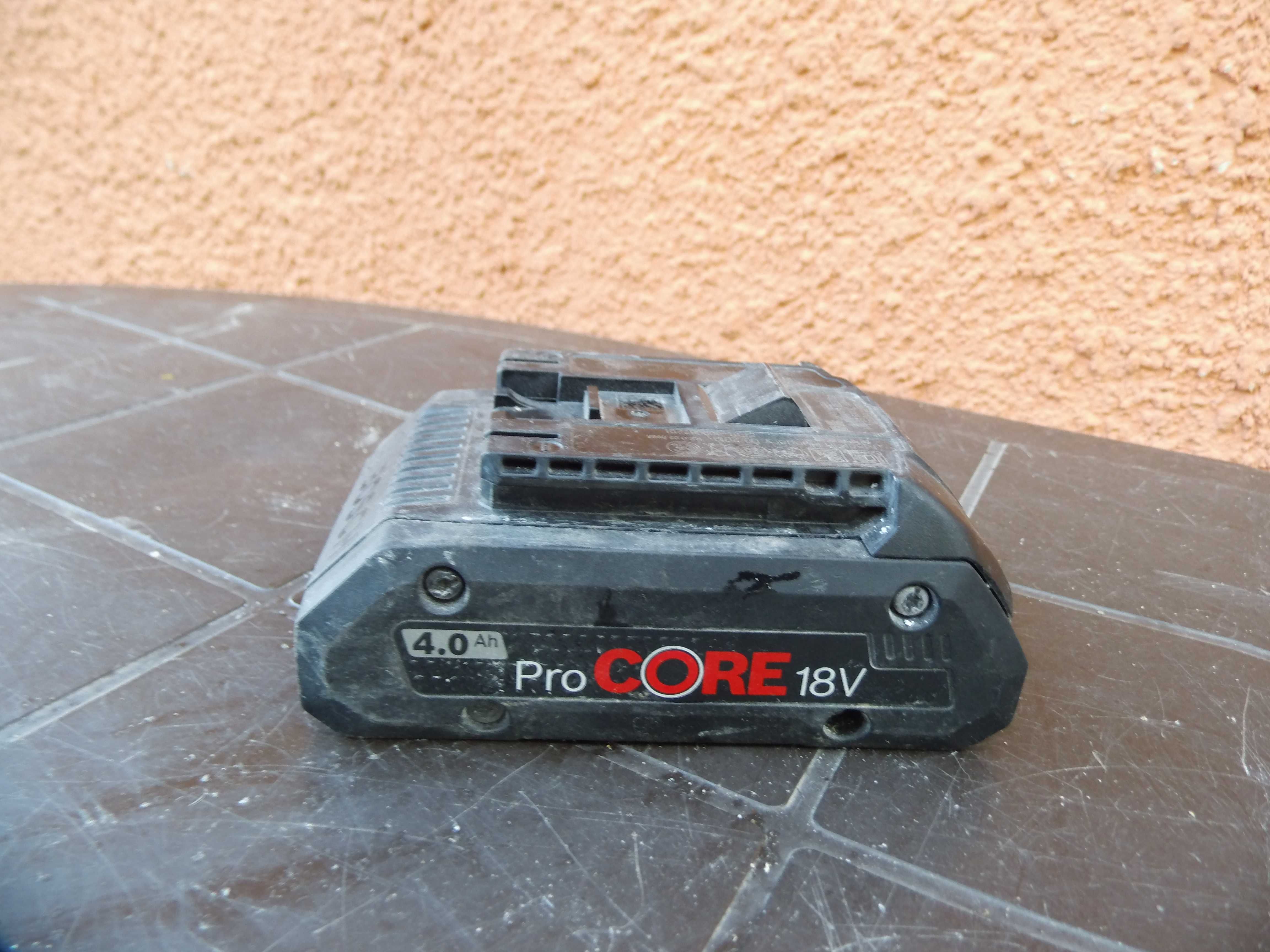 Akumulator LI-ION Bosch core18 V 4,0 AH