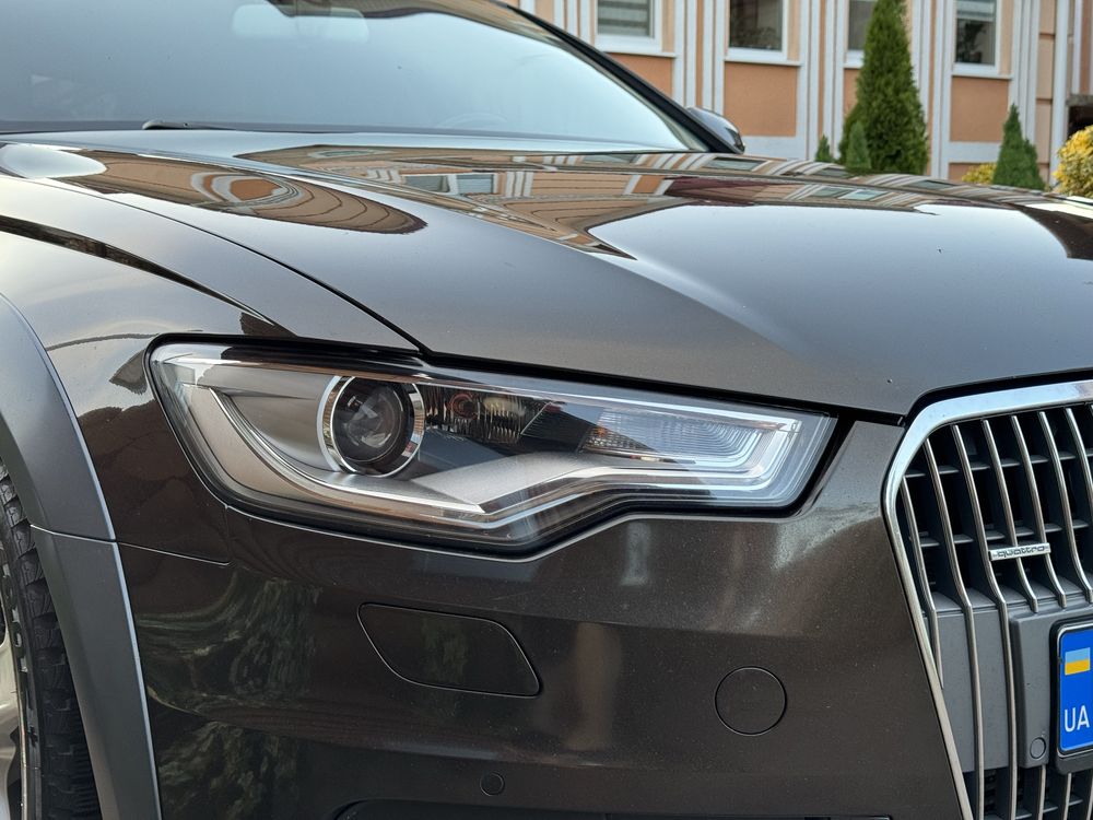 Продам Audi A6 C7 ALLROAD 3.0 TDI 2012