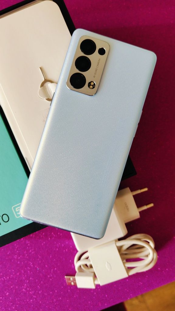 Oppo Reno 6 pro 5G 12/256 stan idealny+etui+wyciskarka wolnoobrotowa
