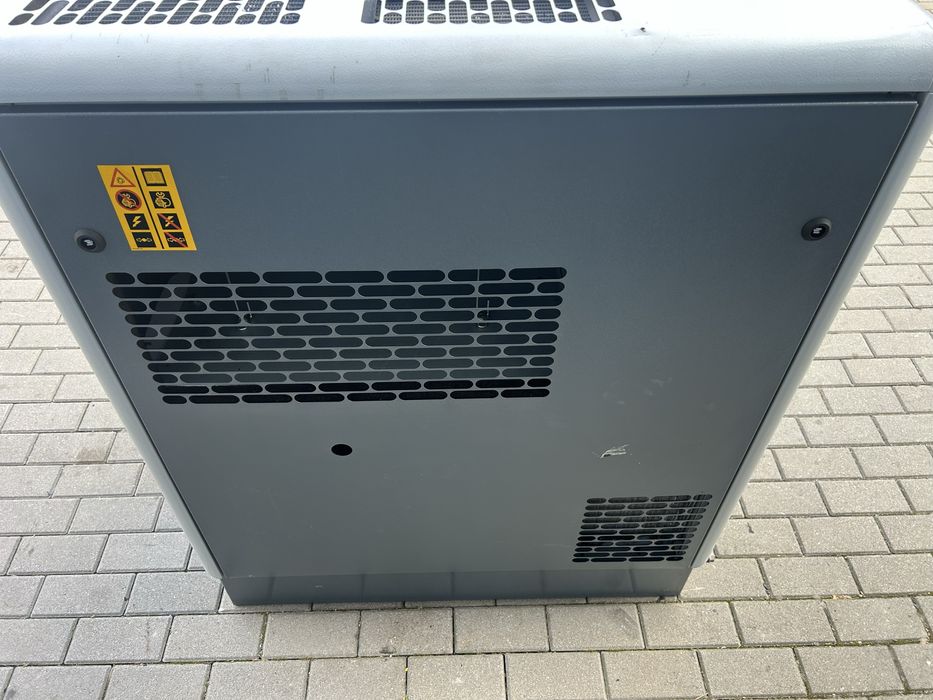 Kompresor śrubowy  ATLAS COPCO GA7 FF 7.5kw Z OSUSZACZEM