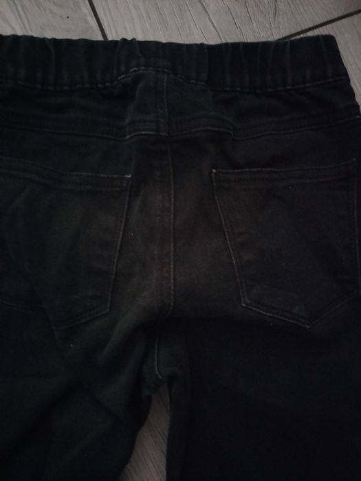 Spodnie jeansowe dziewczece