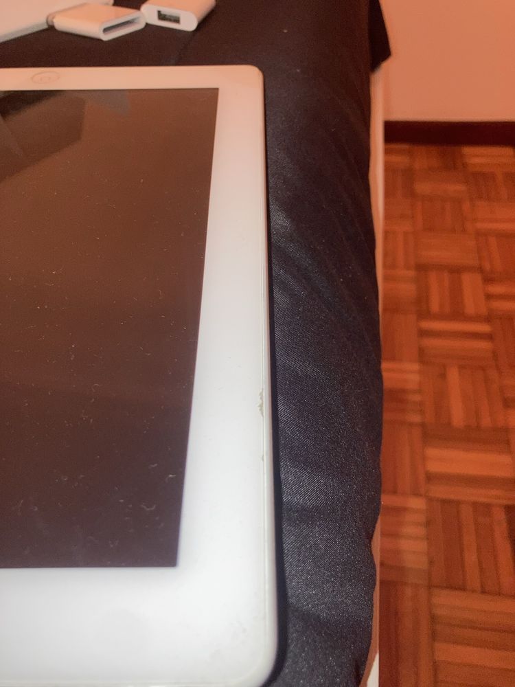 Ipad 2 de 16gb com acessorios