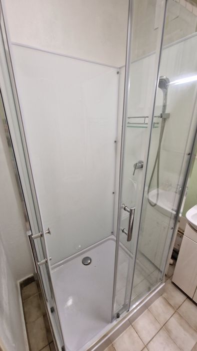 Kabina prysznicowa wolnostojaca 80x100