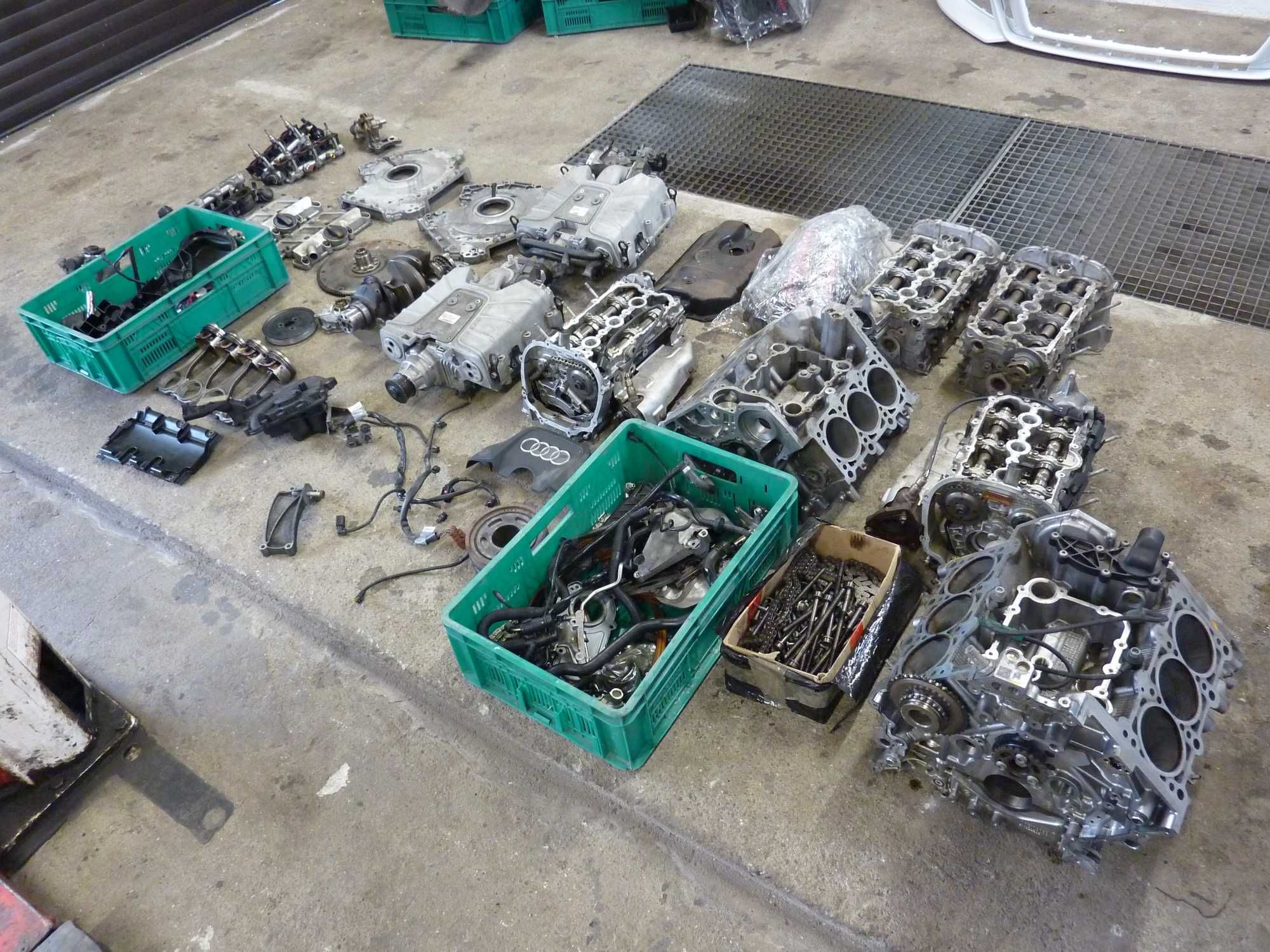 AUDI A4 B8 A6 C6 C7 3,0 TFSI 333 KM kompresor silnik na części głowica