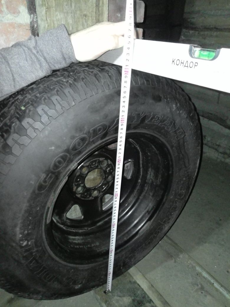 225/75R15 Goodyear Wrangler Radial 1 штука