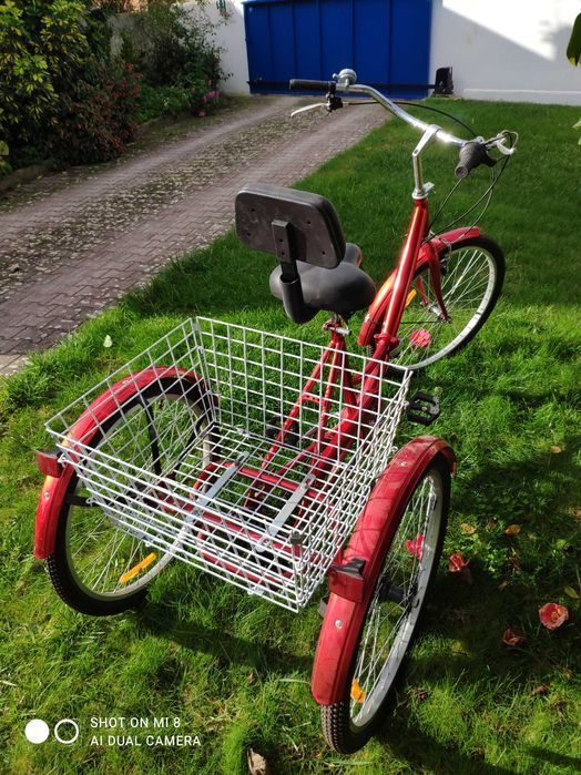 Vende-se Triciclo para Adulto