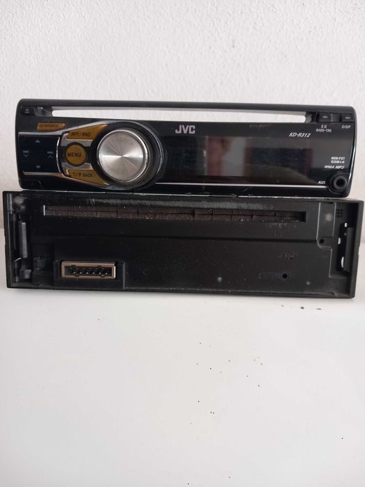 Auto radio jvc usado