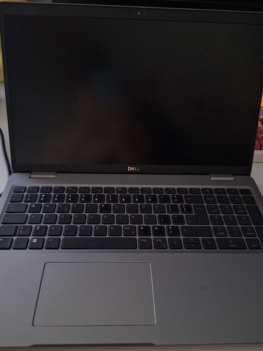 Dell Latitude 5520 – i5 11gen / 16GB RAM / 512GB SSD