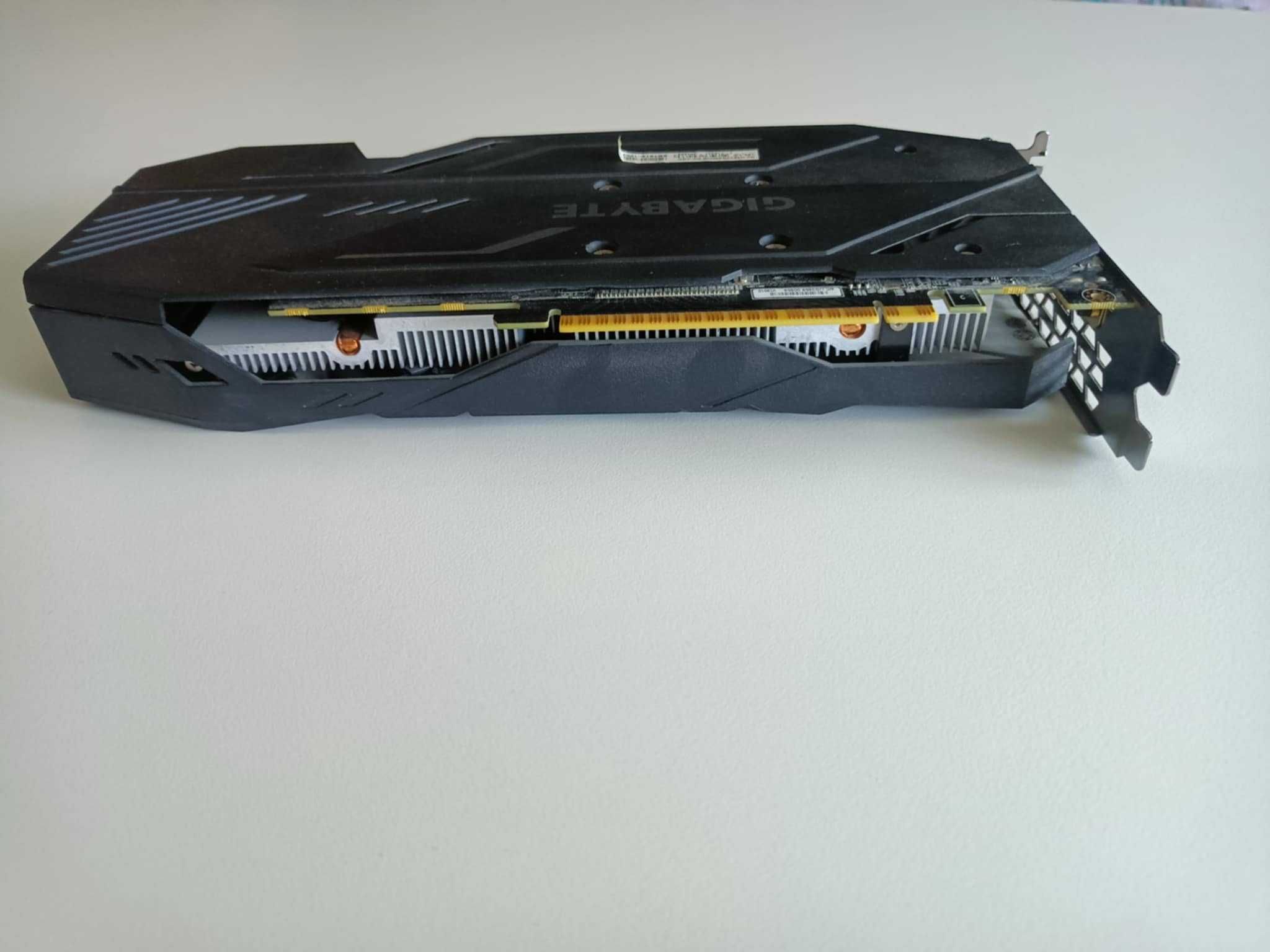 Karta graficzna Gigabyte GeForce GTX 1650, Zasilacz Be quiet 500W