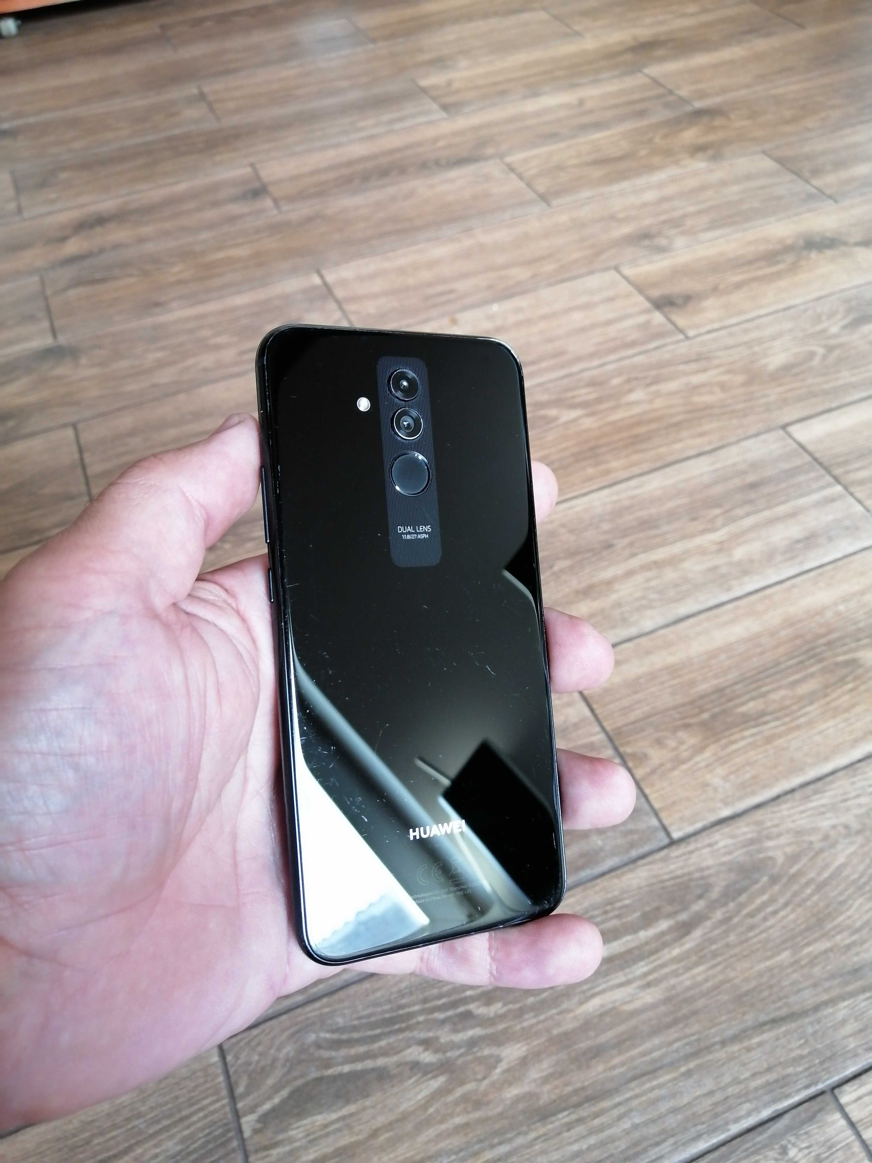 Huawei mate 20 lite 4/64 nfc