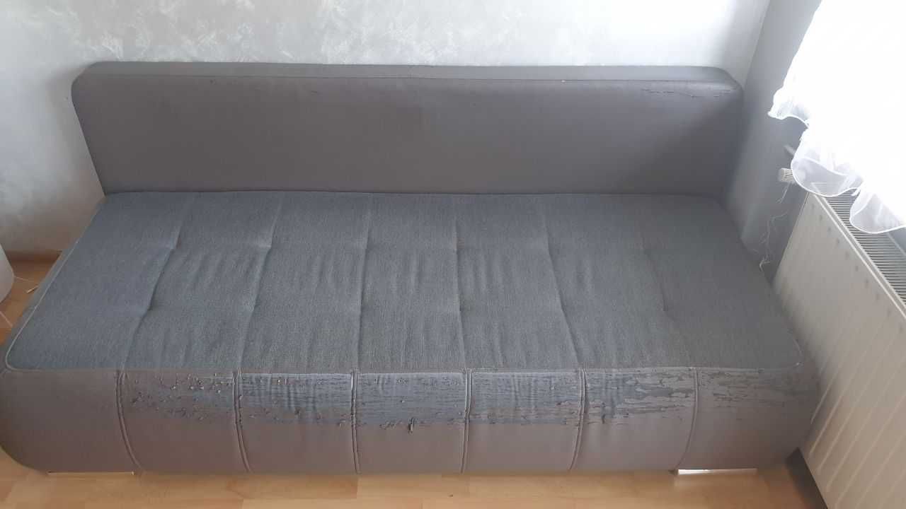 Duża sofa rozkładana