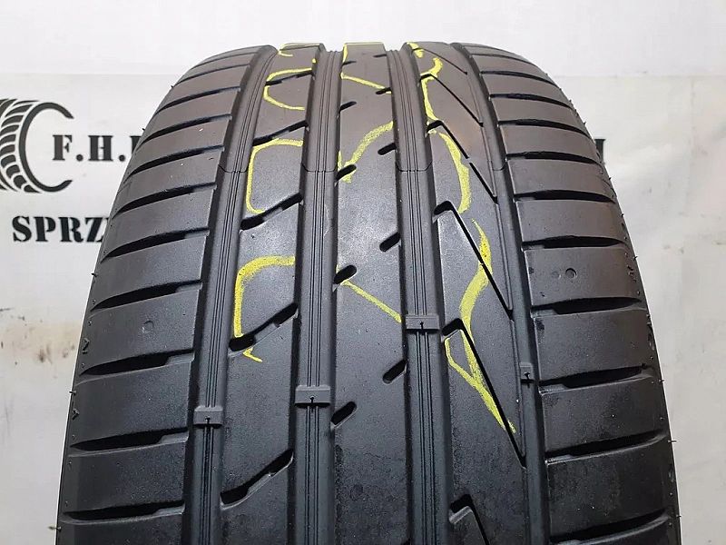 Hankook Ventus S1 evo 2/245/40/18/6,2mm (2329)