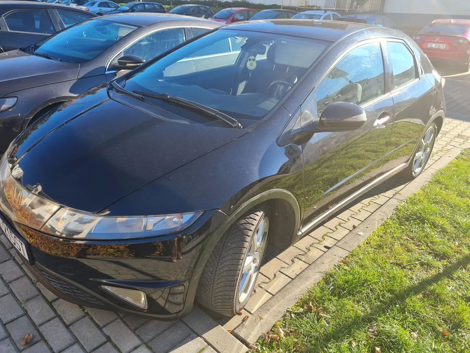 Honda Civic Honda Civic 1.4 Elegance, czarna