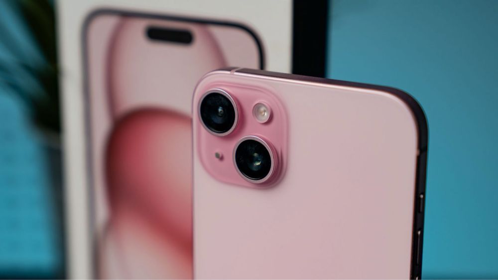 iPhone 15 Plus Rosa - 256GB