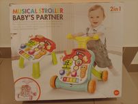 Pchacz chodzik stolik edukacyjny 2w1