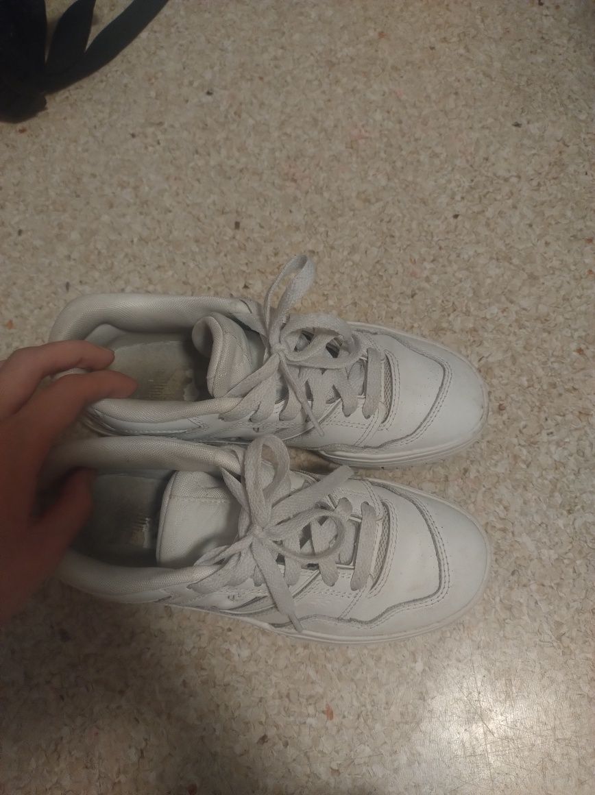 Buty sneakersy trampki białe Basic sportowe new balance 550