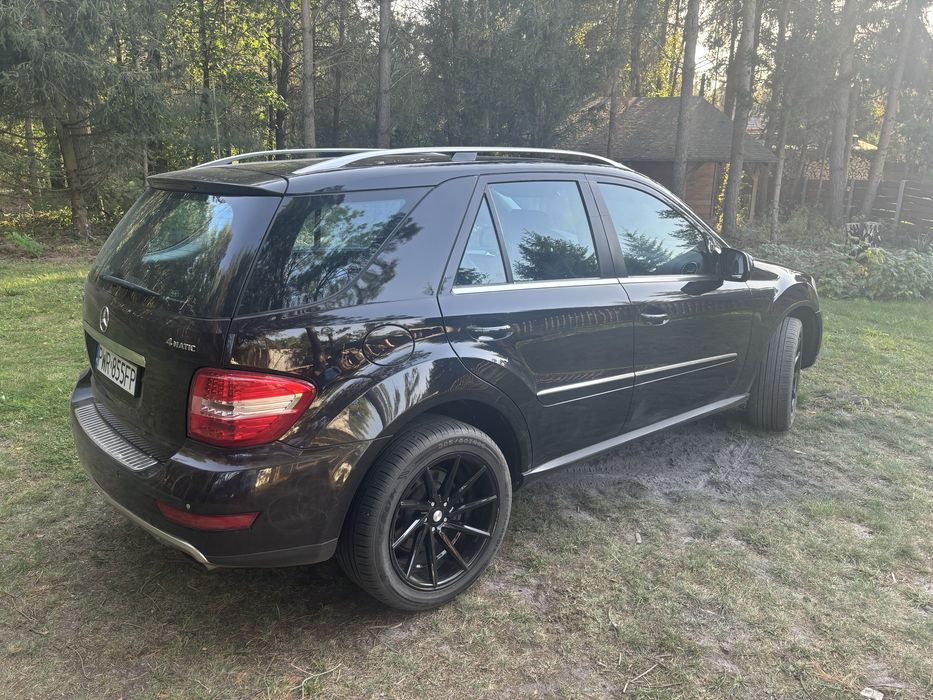 Mercedes ML 350 benzyna lift z Niemiec