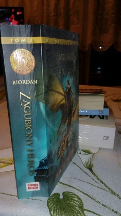 Zagubiony Heros. Rick Riordan
