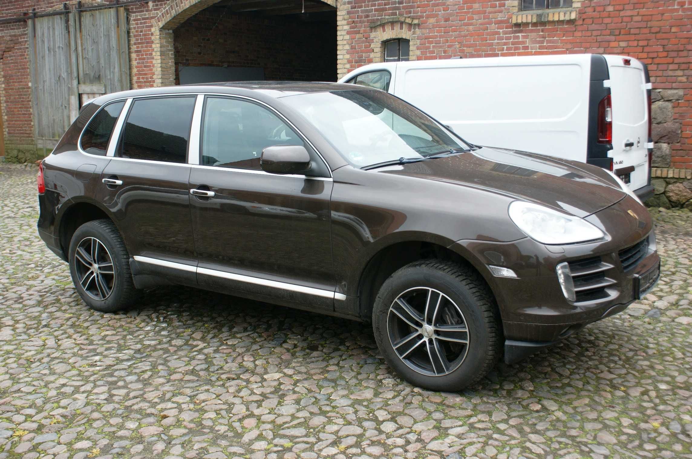 Porsche Cayenne 3.6 V6 290KM Lift Pełne Wyposażenie Hak Zadbany