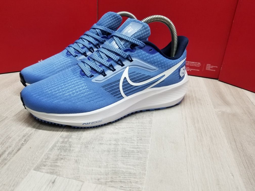 Nike Air Zoom Pegasus(40)