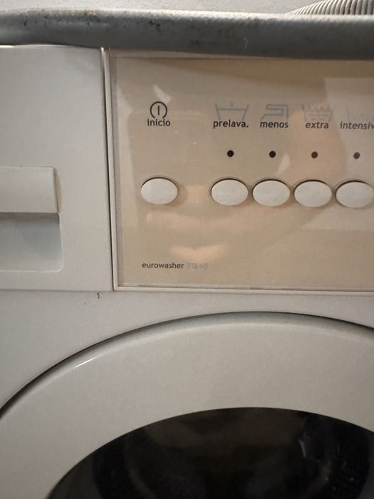 Maquina de lavar encastre balay