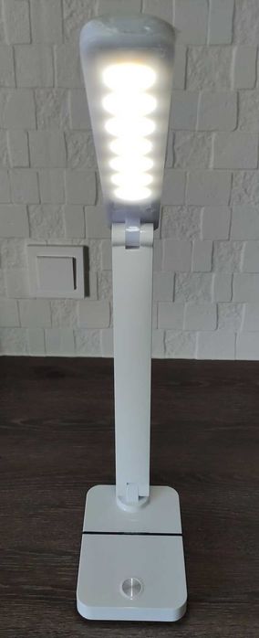 Настільна акумуляторна сенсорна LED лампа з підставкою 3W світлодіодна