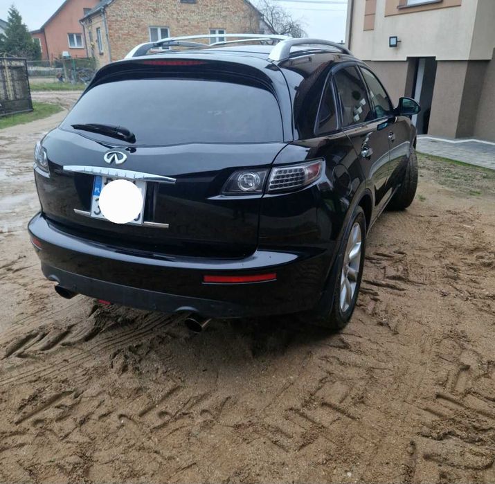Infiniti fx35 suv czarny 2005 rok bezwypadkowy