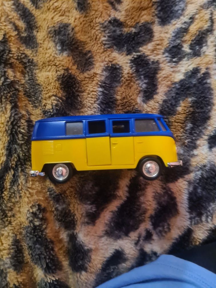 Микроавтобус Volkswagen (Хиппи)