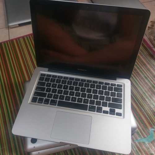 Apple Macbook Pro 13'' i5, 8GB RAM, 512GB SSD