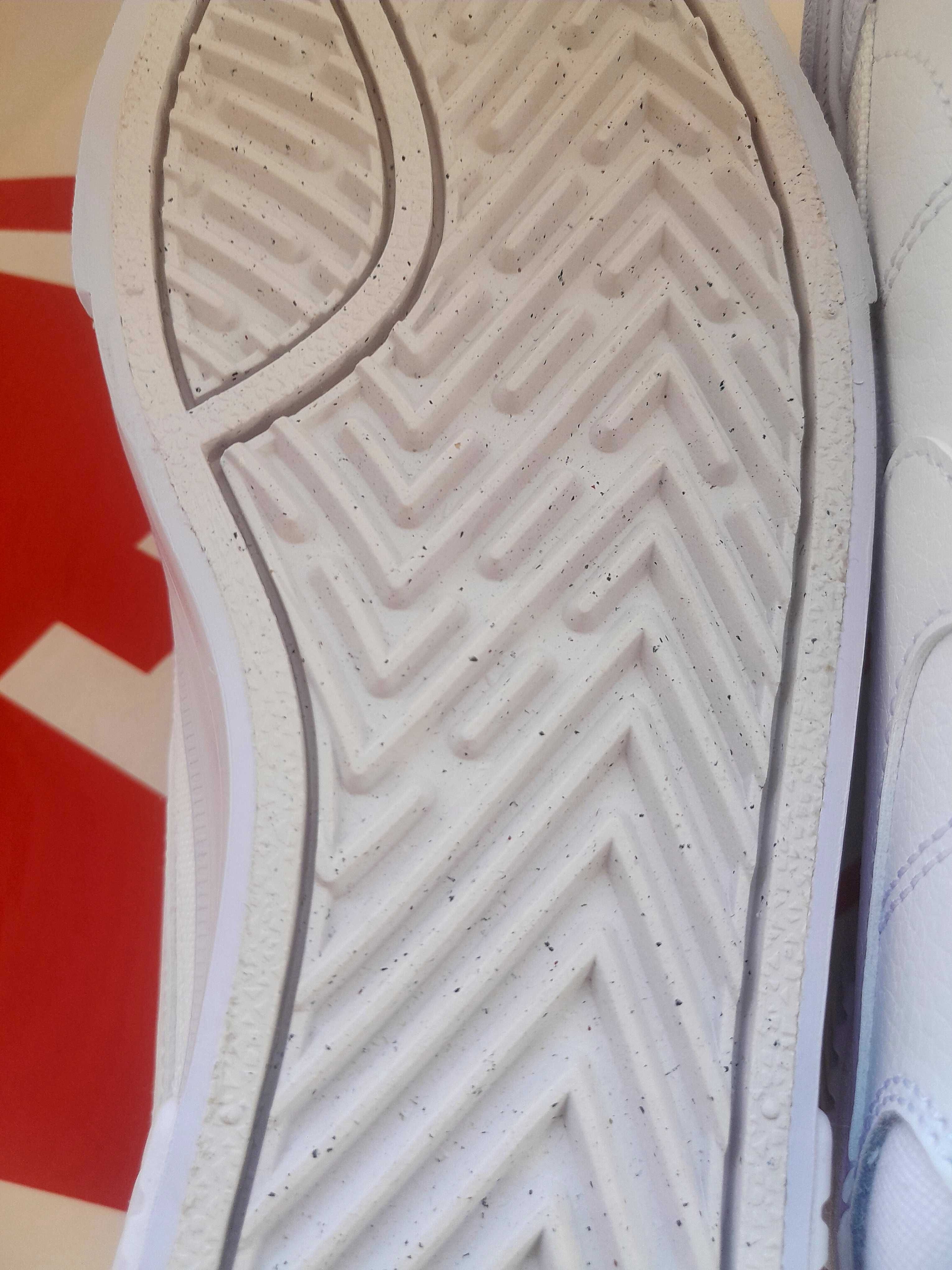 Sapatilhas de Mulher NIKE Court Legacy Lift Lã Branco