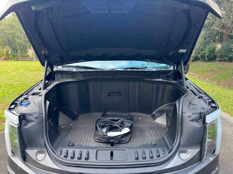 2022 Ford F-150 Lightning