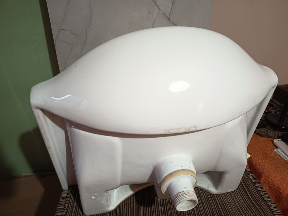 Umywalka używana 50 cm.