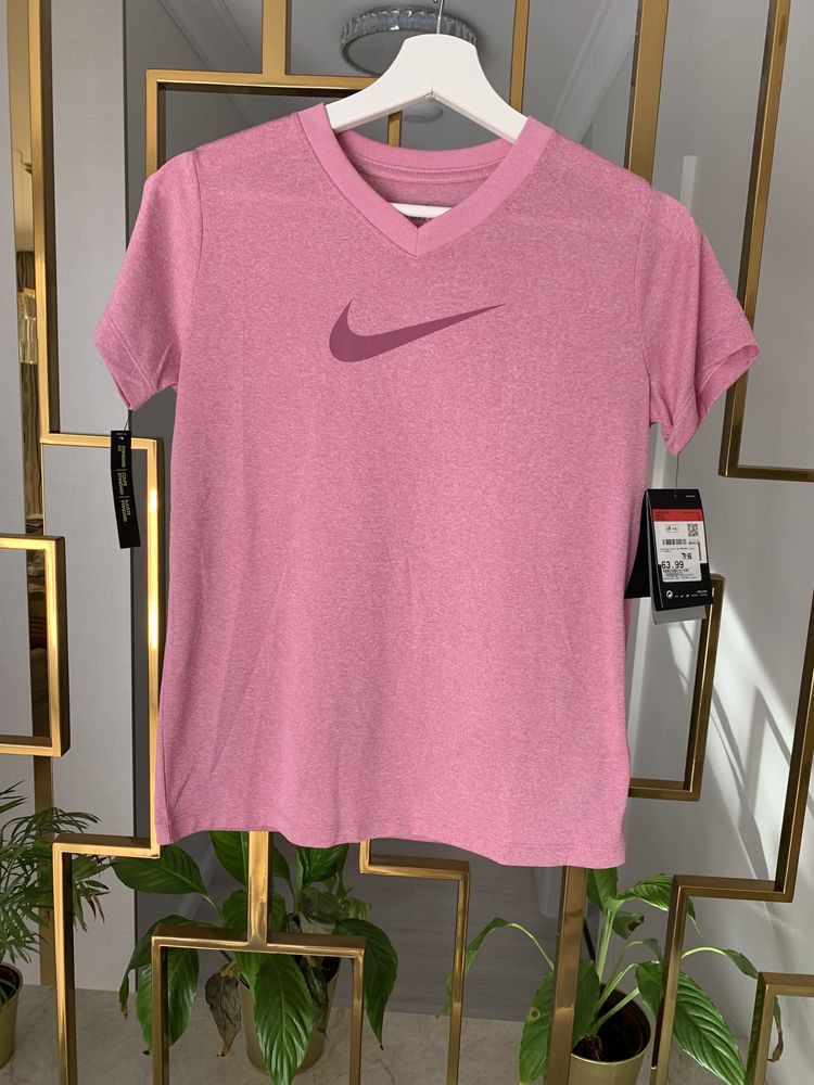 Koszulka t-shirt nike różowa s 36 158