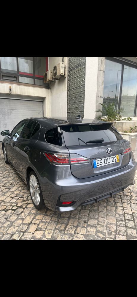 Lexus CT 200h - 2014