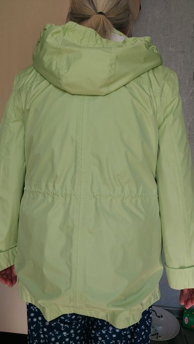 Жіноча осіння куртка