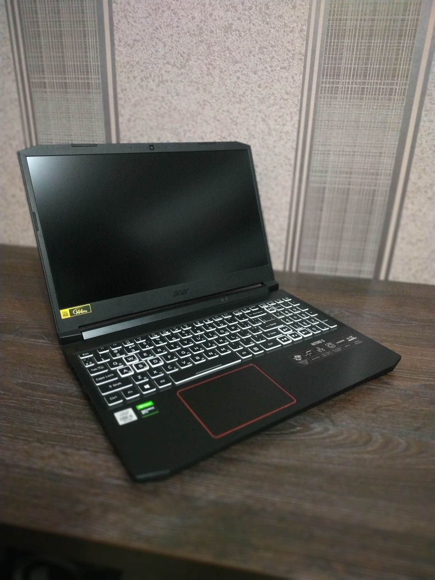 Acer Nitro 5 1660 ti