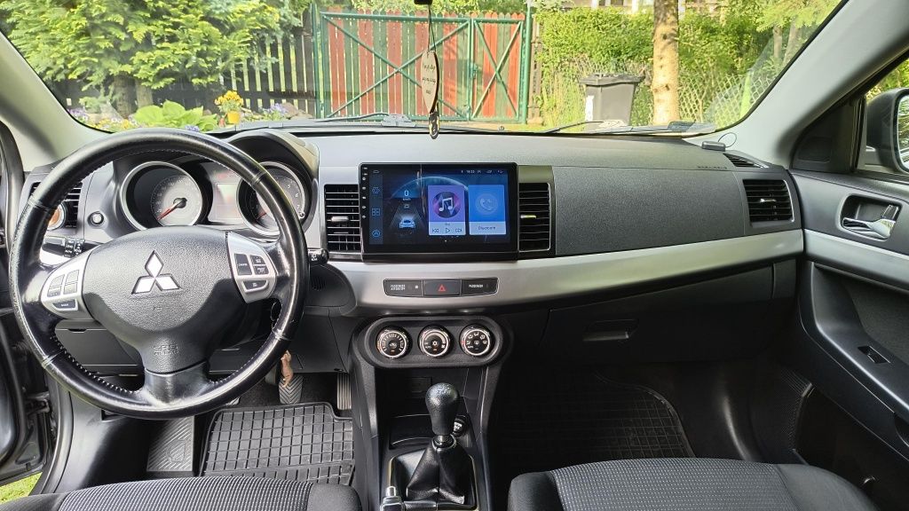 Mitsubishi Lancer 1.8 hatchback