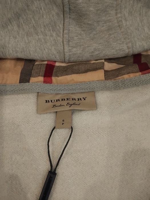 Szary zip up Burberry size S nowy z metką
