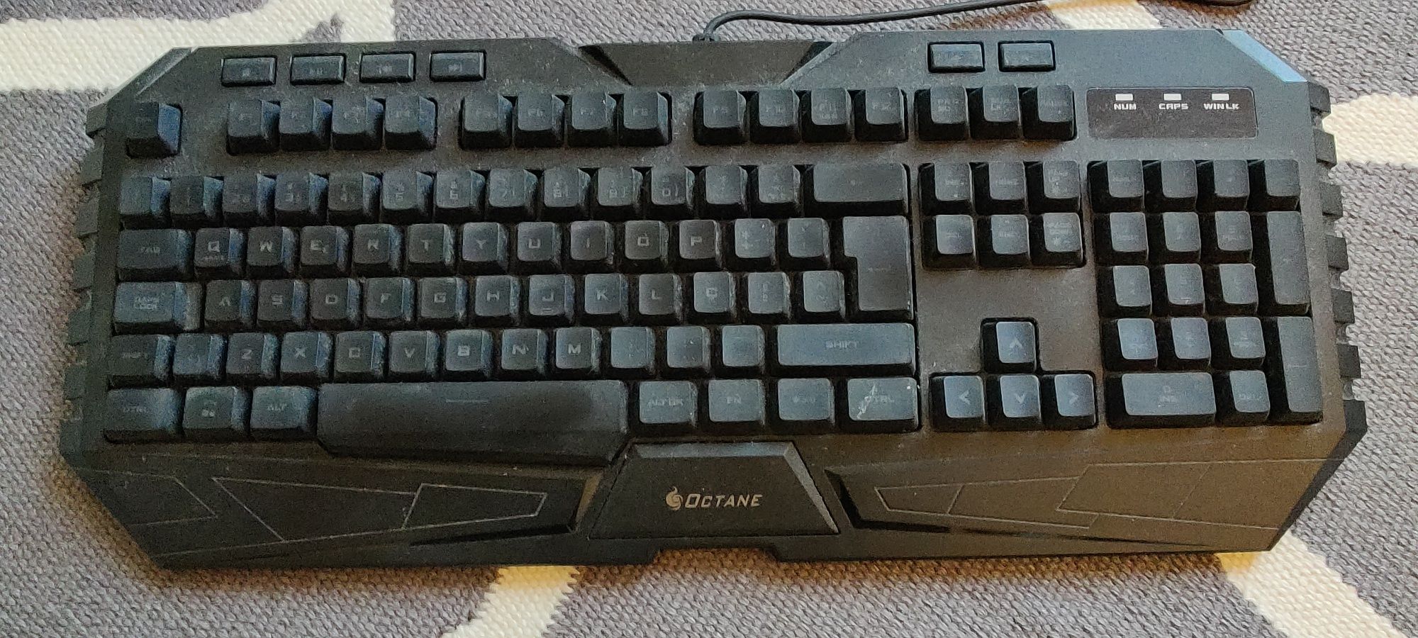 Teclado Cooler Master Octante