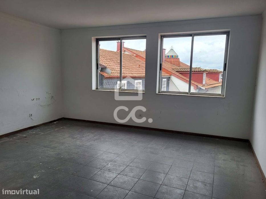 Escritório  - Para Arrendamento no centro de Guimarães